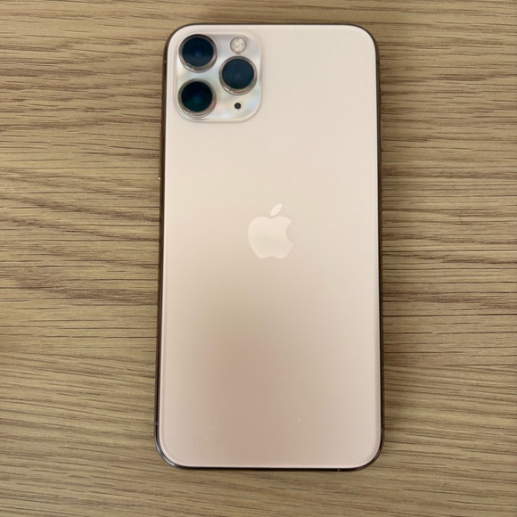 iPhone 11 Pro 256GB - Unlocked - GOLD - Picture 7 of 7